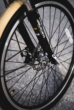 Load image into Gallery viewer, AmericanElectric 2021 Veller Electric Cruiser Bike